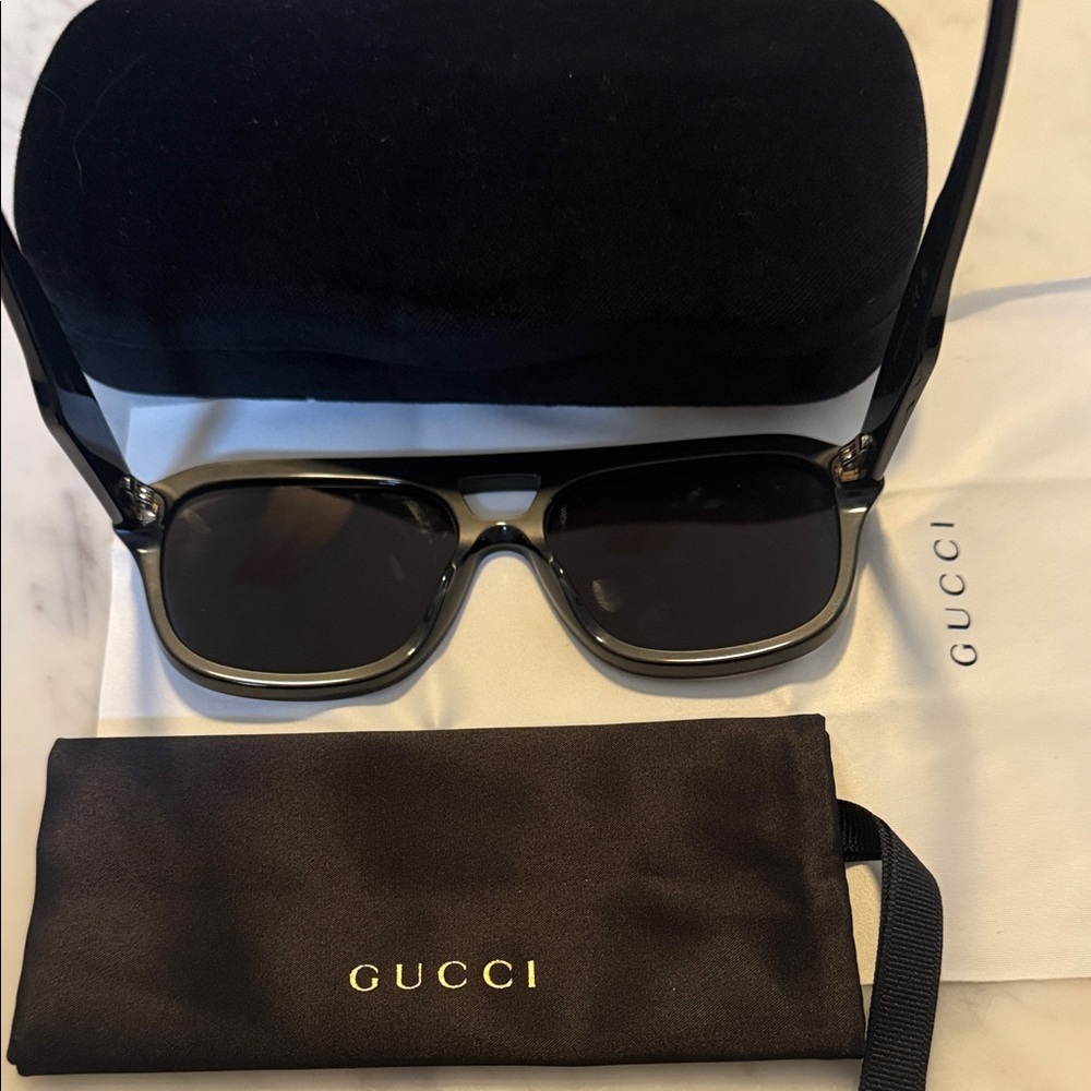 Gucci Dark Gray Sunglasses with Case - Picture 7 of 8